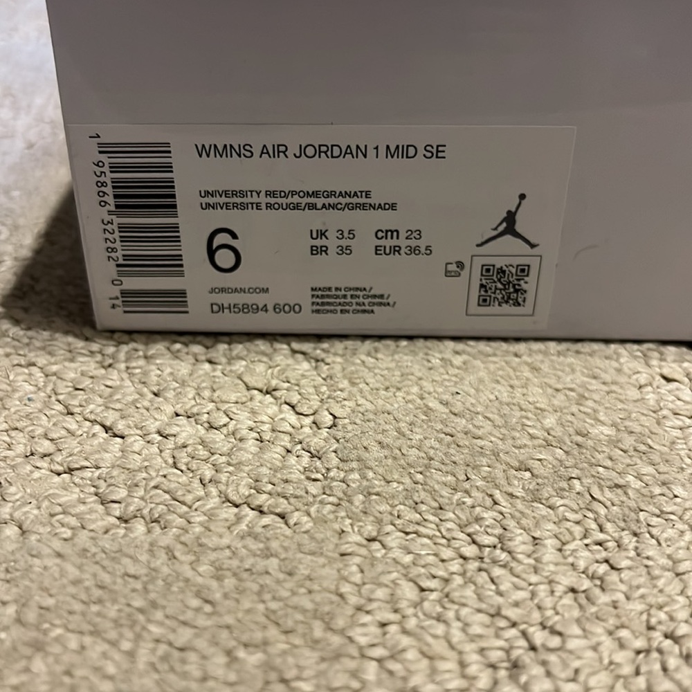 2️⃣0️⃣0️⃣ Air Jordan Mid 1 SE Pomegranate - Picture 4 of 4